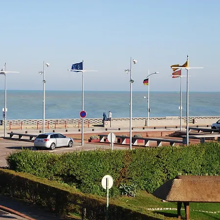 Des Bains Отель 2*